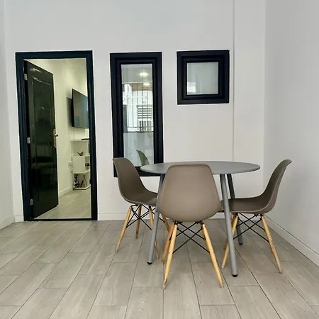 Alcala Galiano 81 By United Renters *